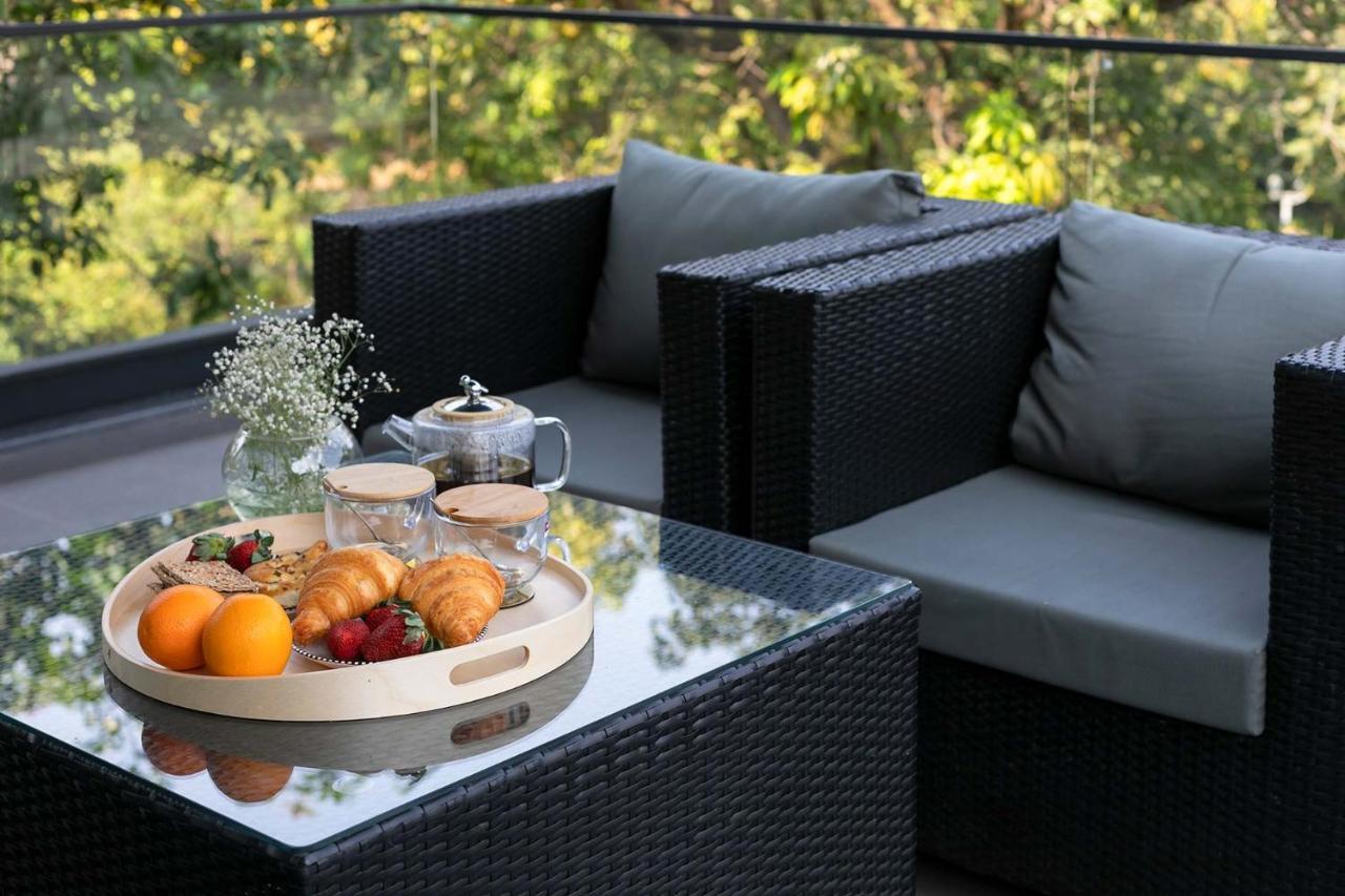 Stayvista At The Charcoal Villa Luxury Collection Alībāg Εξωτερικό φωτογραφία