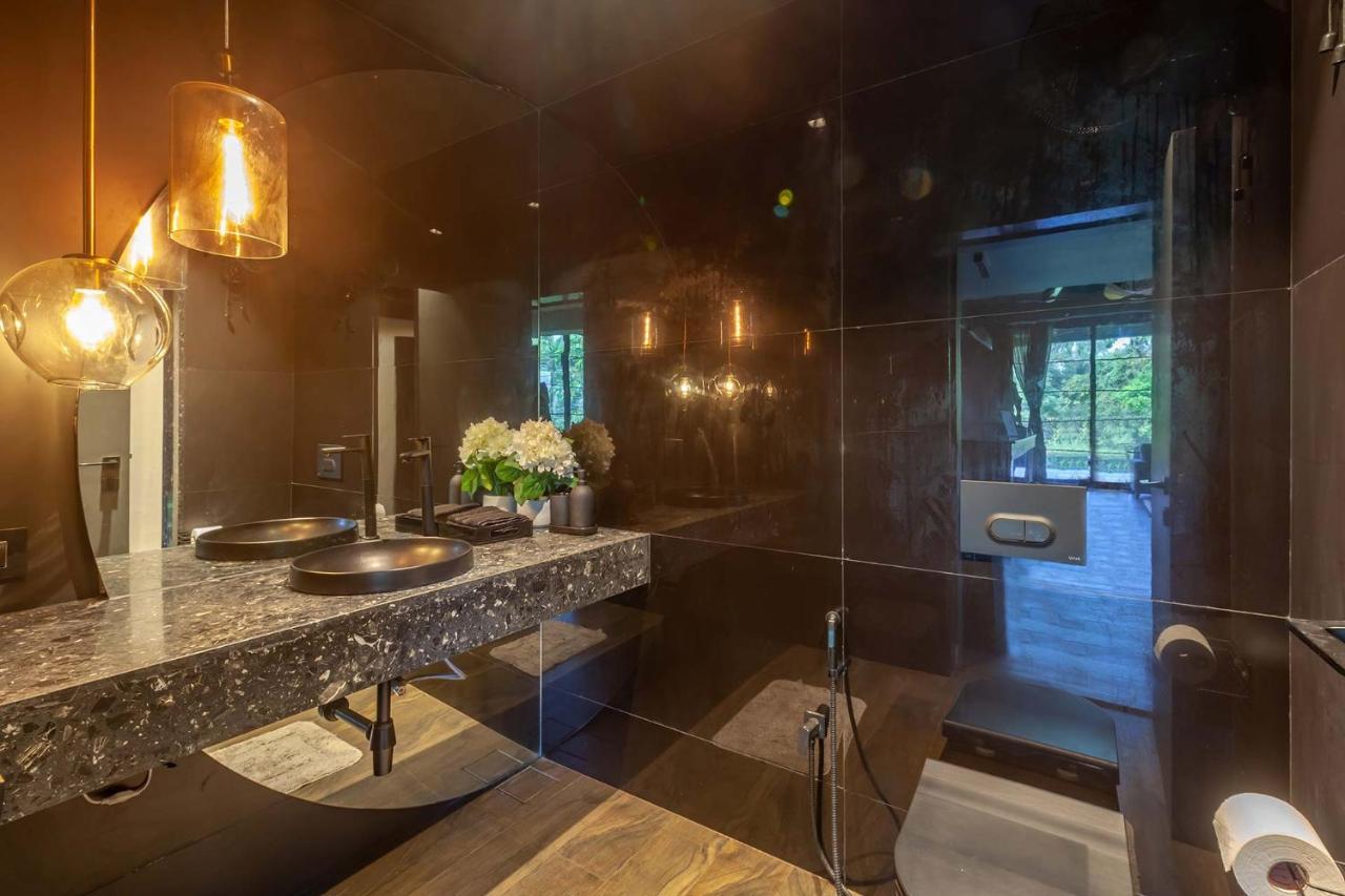Stayvista At The Charcoal Villa Luxury Collection Alībāg Εξωτερικό φωτογραφία